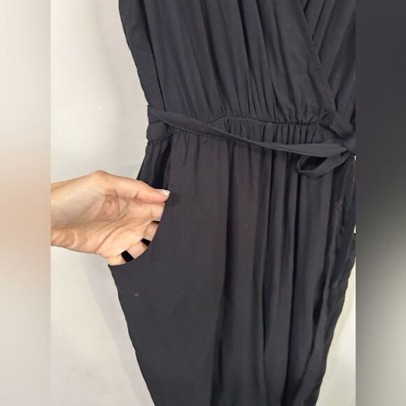 Lulu’s Advanced Degree Black Sleeveless Jumpsuit - Picture 11 of 16